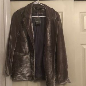 NWT Forever21 silver velvet blazer
